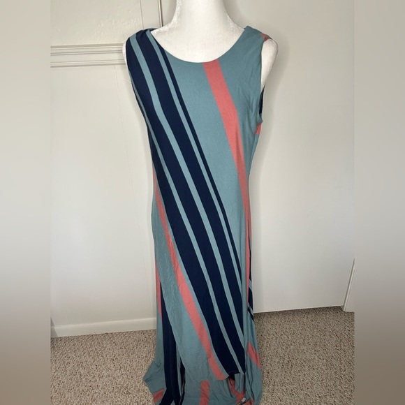 Soft Surroundings Blue and Pink One Shoulder Maxi size Petite Medium - Picture 3 of 10
